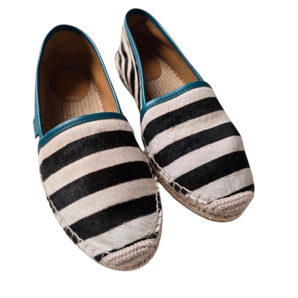 Gucci Lillibeth Pony Style Espadrilles Black & White Stripe Resortwear Size 39
